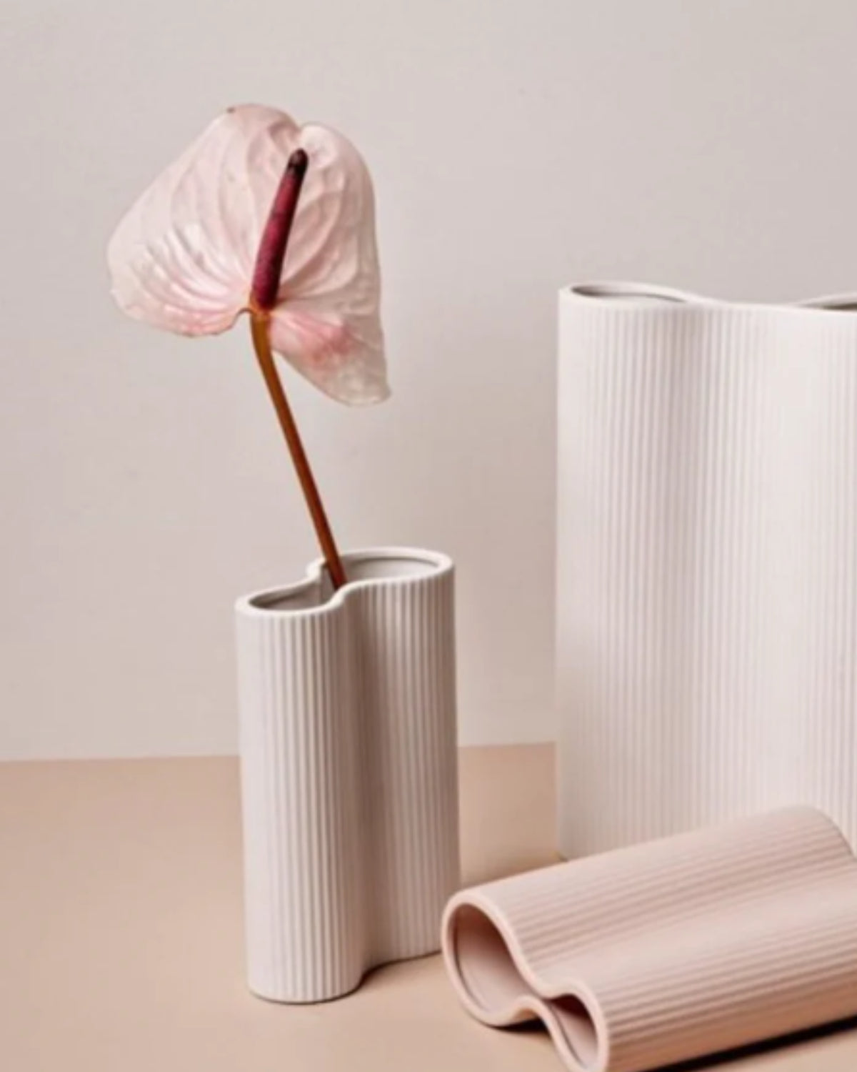 White Ribbed Porcelain Infinity Vase